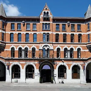 *** Hotell Isaacs Irland